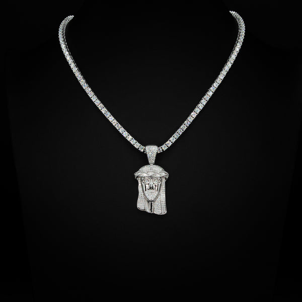 VVS Jesus Pendant in White Gold